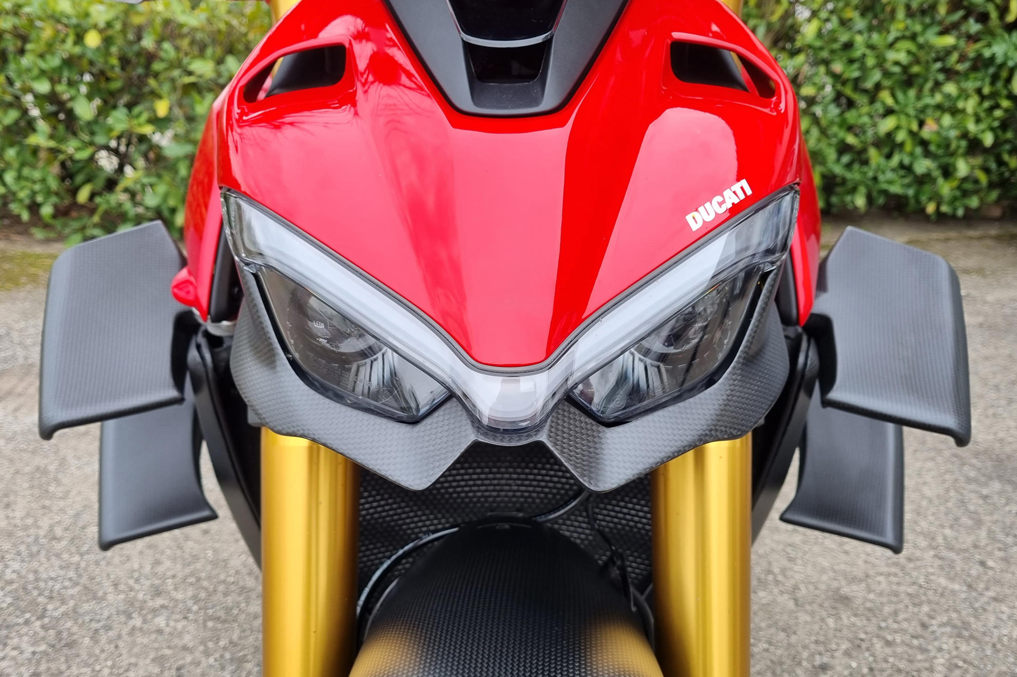 Ducati streetfighter v4 fairings hotsell